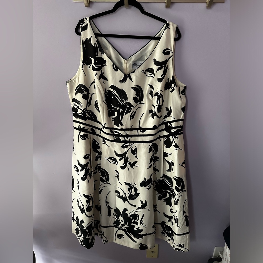 Jessica Howard White Floral Dress Size 22W